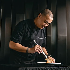 James Paul Lorenzo. Chef de Cuisine, JW Marriott Hanoi